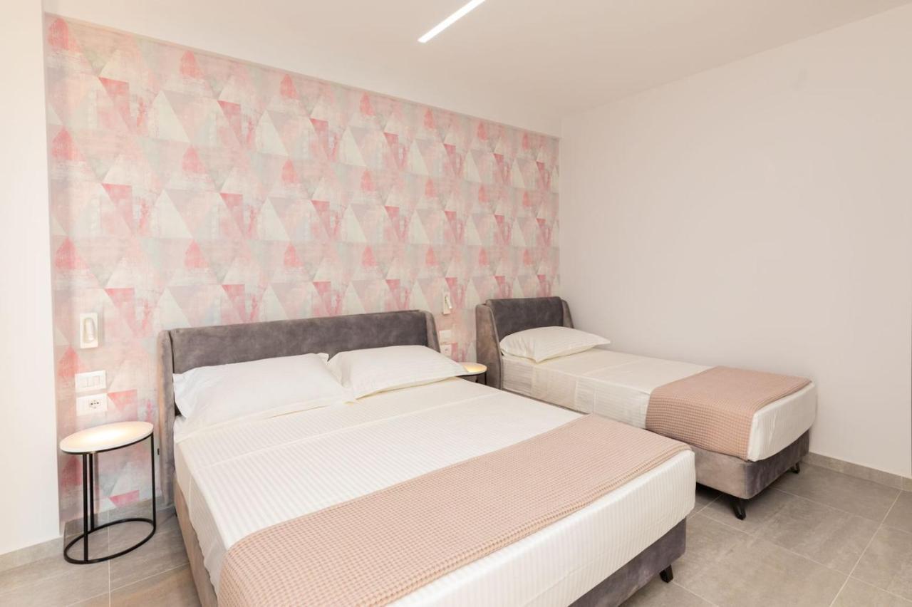 Corallo Rooms Himare Exterior foto
